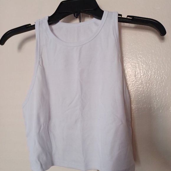 NEW 2pcs Ribbed Crop Sleeveless Tops - Size L - Picture 2 of 12